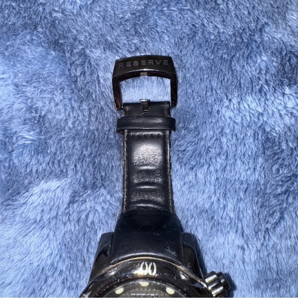 Invicta Reserve Venom Men Model 20226 Watch - Picture 3 of 9